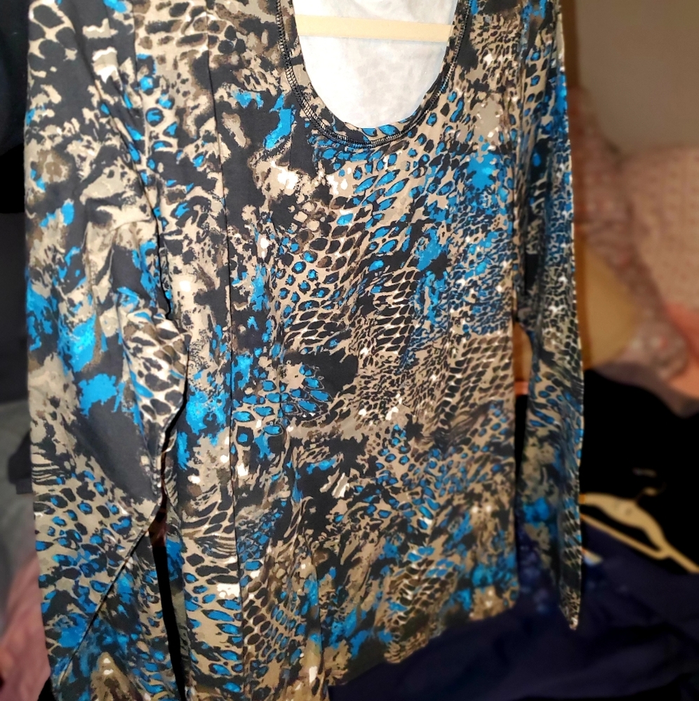 Brand new multi colored Denim Co blouse - Picture 2 of 10